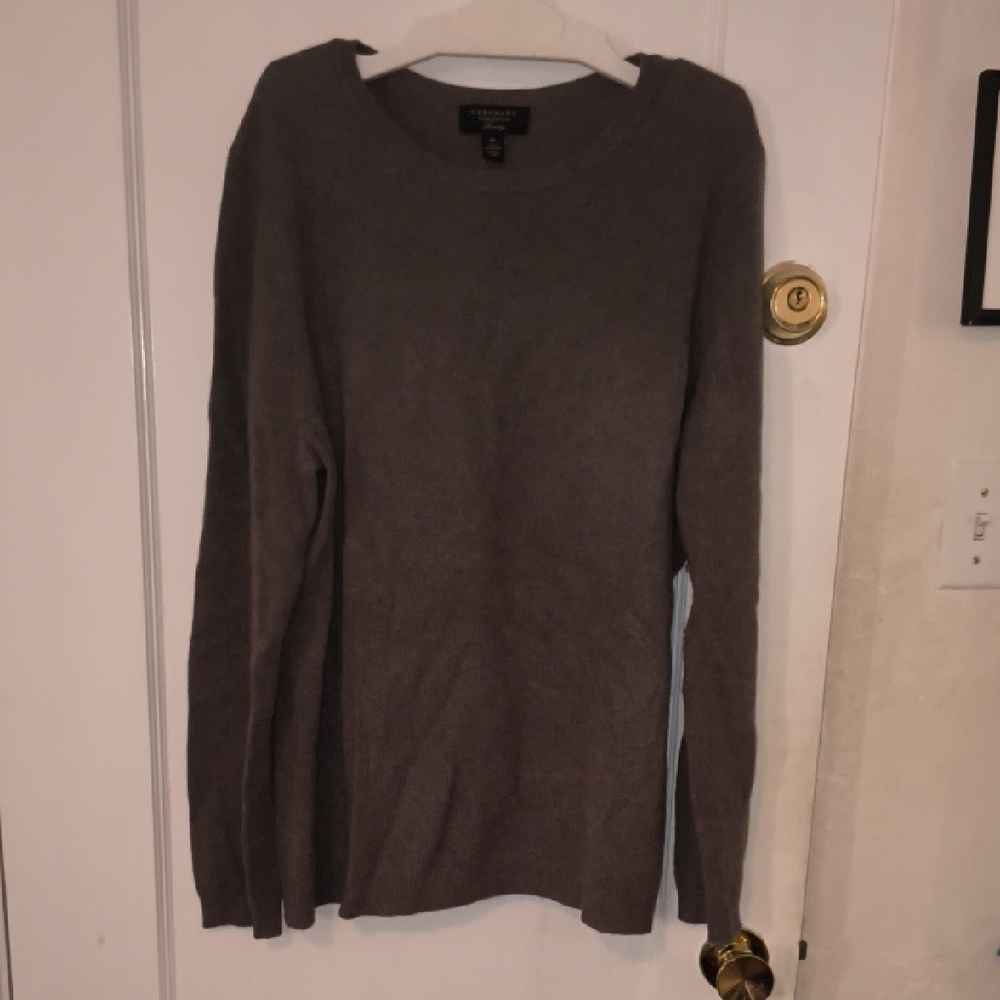 NWT Charter Club | Women's Crew Neck Cashmere Sweater - Brown